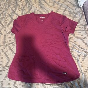 Cherokee Women's Short Sleeve V-Neck Top - Burgundy